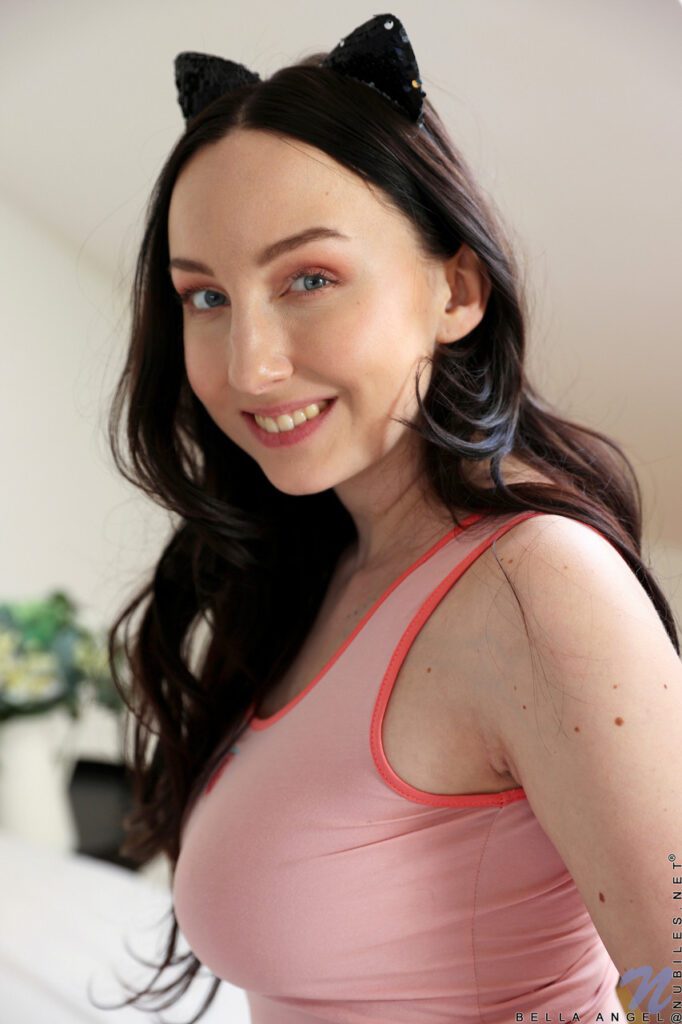 Teen wearing cat ears strips out of cute nightie to reveal her gorgeous all natural body